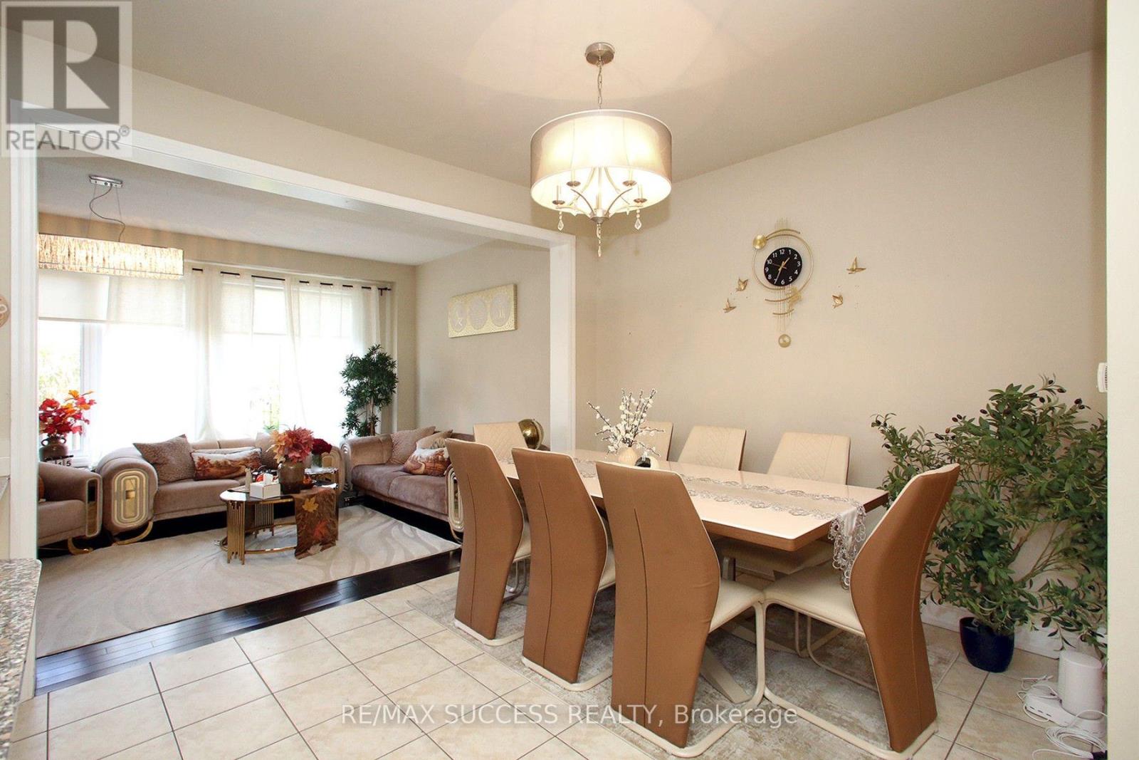 103 Donovan Heights Property Photo 10