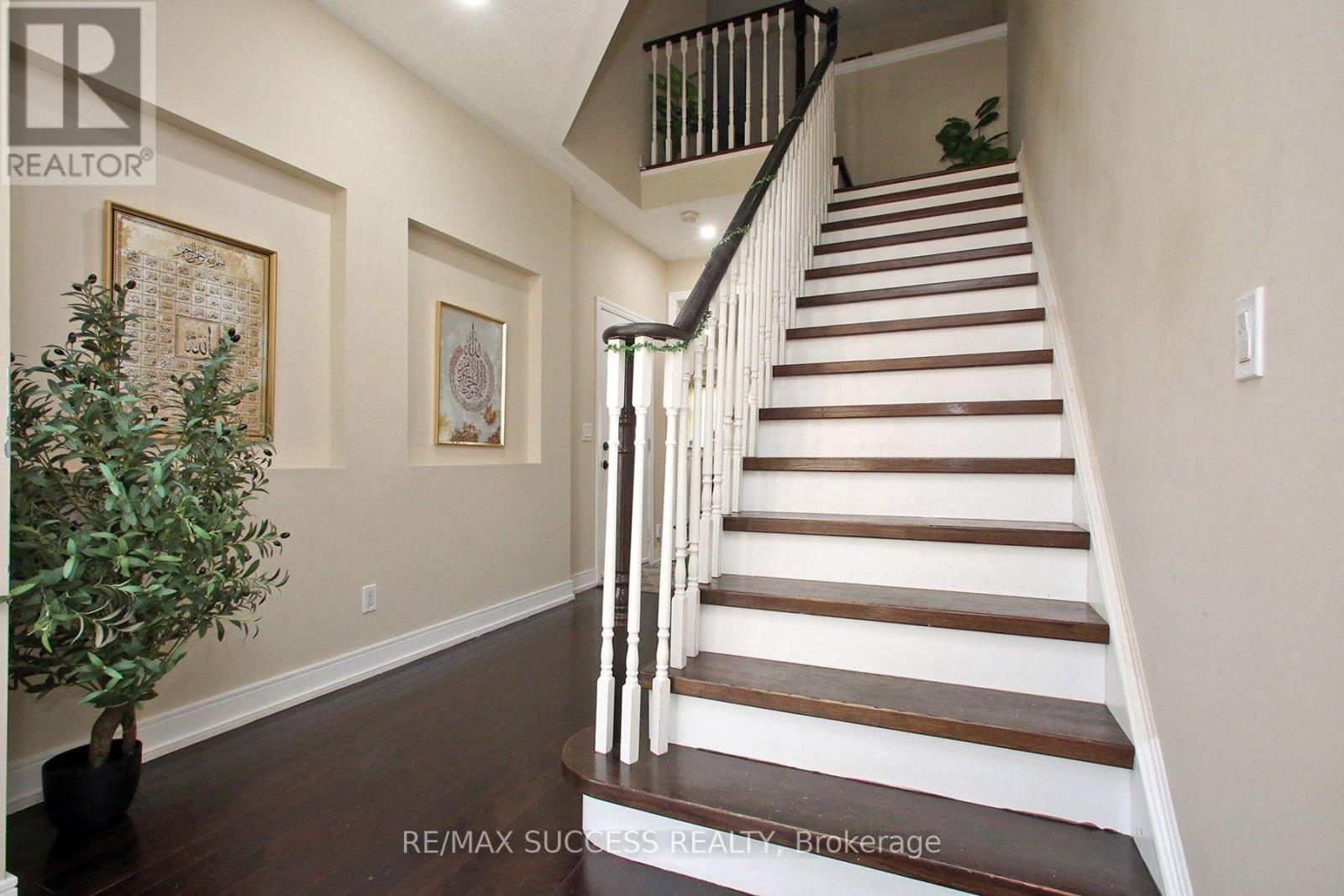 103 Donovan Heights Property Photo 17