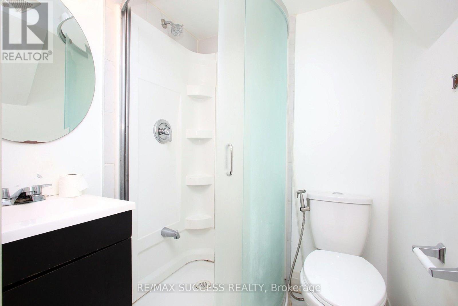 103 Donovan Heights Property Photo 26