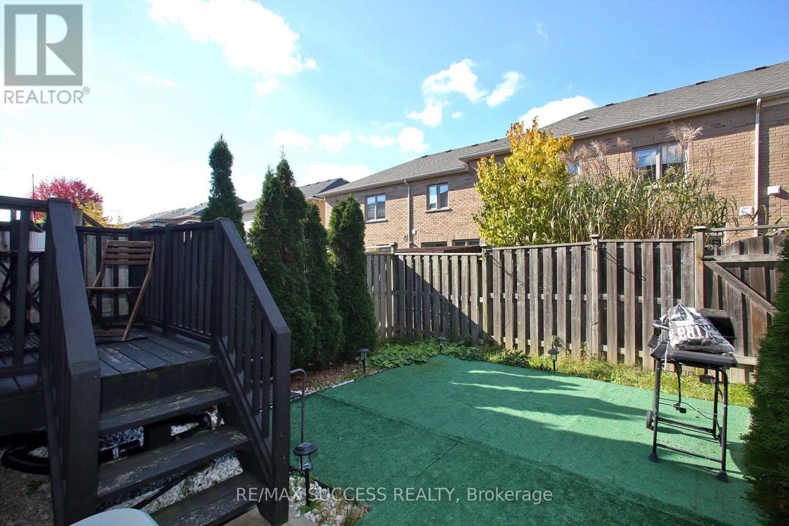 103 Donovan Heights Property Photo 29