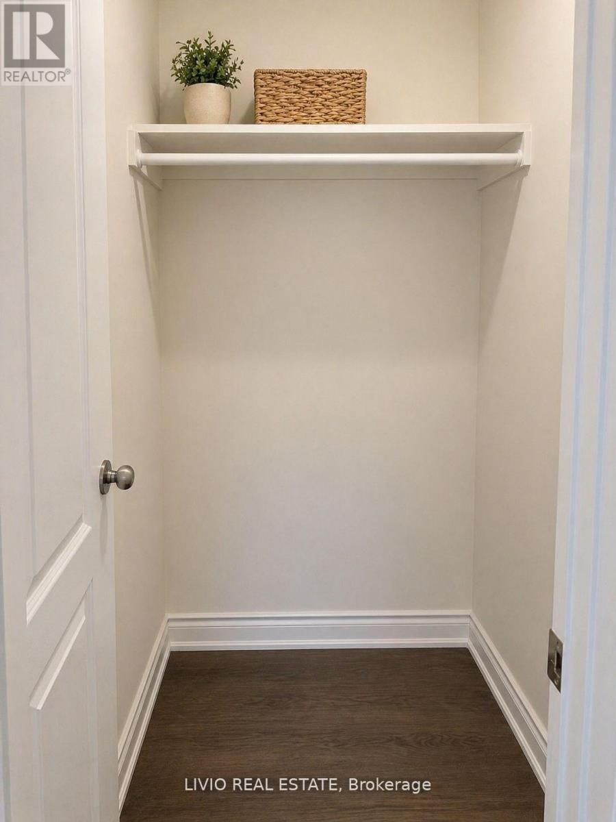 70 Allness Road N Property Photo 11