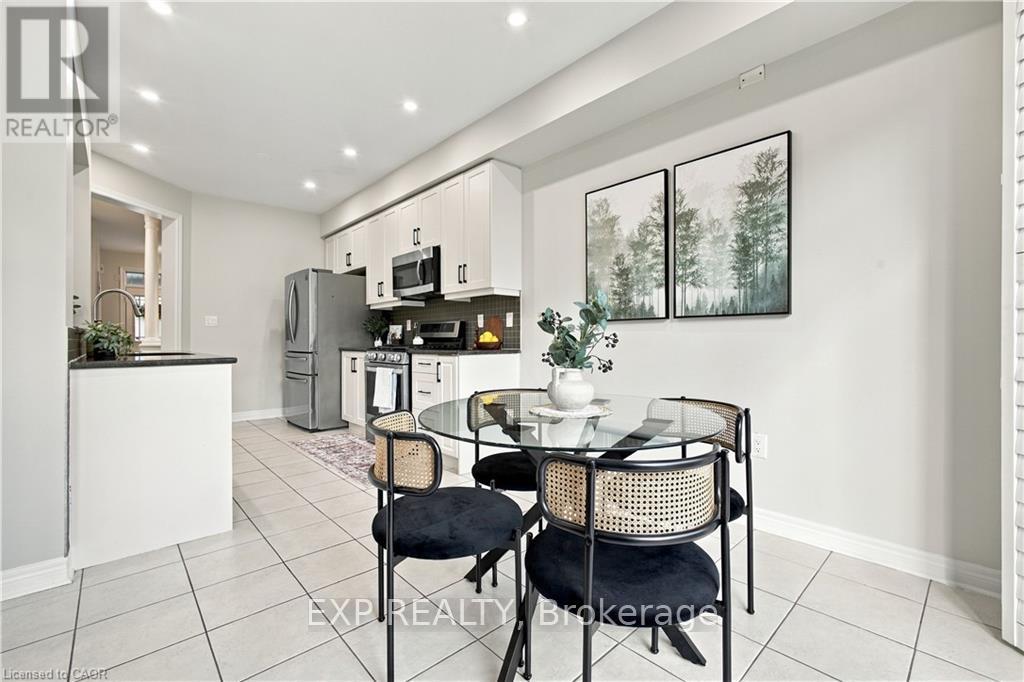 24 - 3275 Stalybridge Drive Property Photo 12
