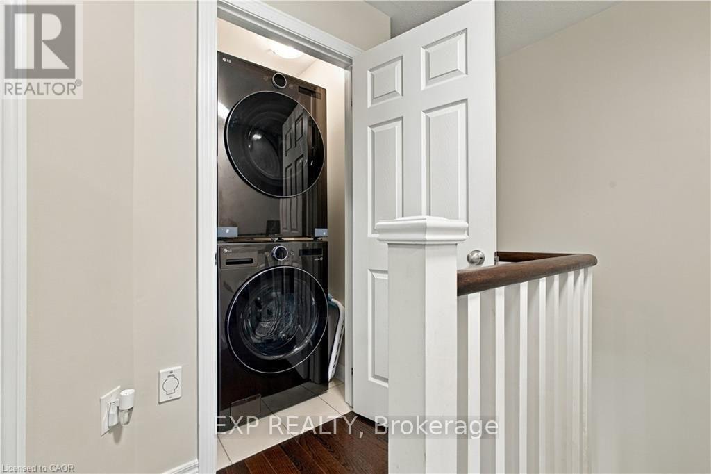 24 - 3275 Stalybridge Drive Property Photo 26