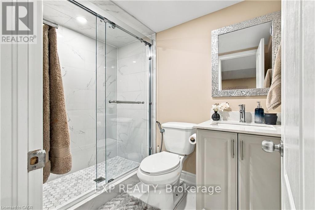 24 - 3275 Stalybridge Drive Property Photo 32
