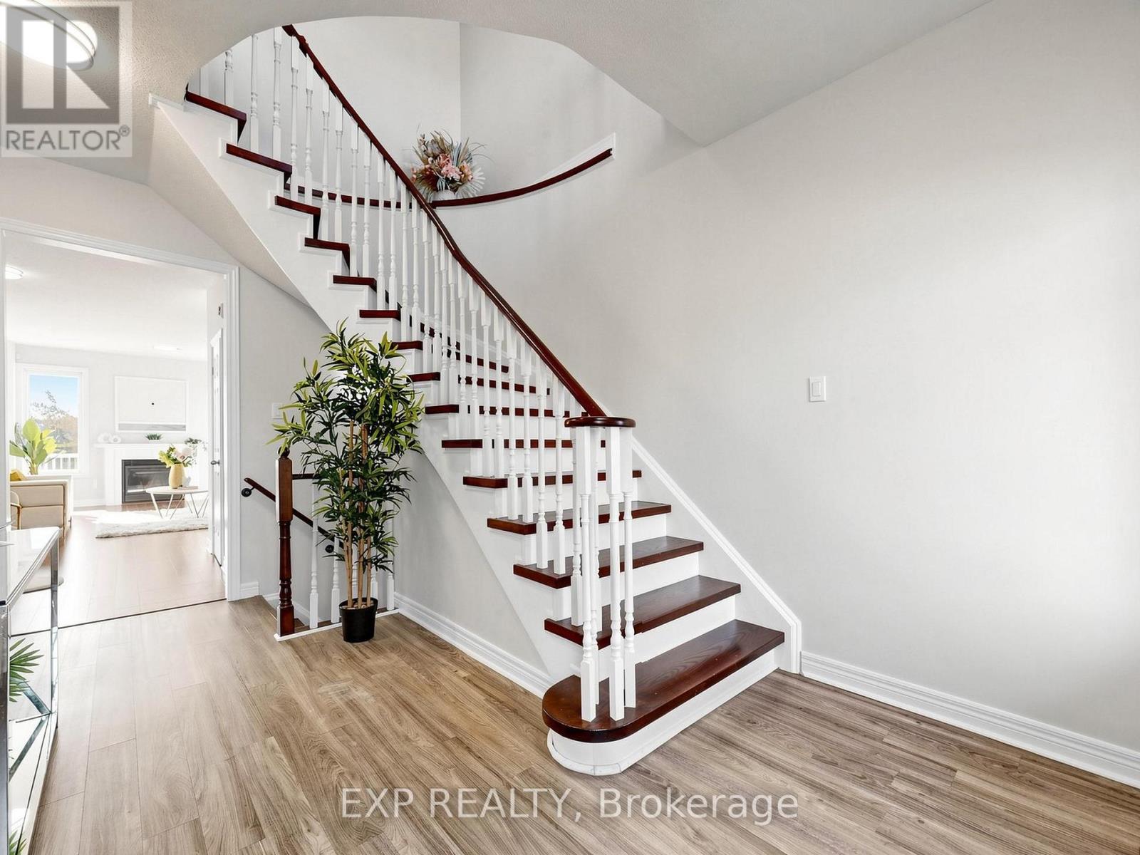 49 Harbourtown Crescent Property Photo 19