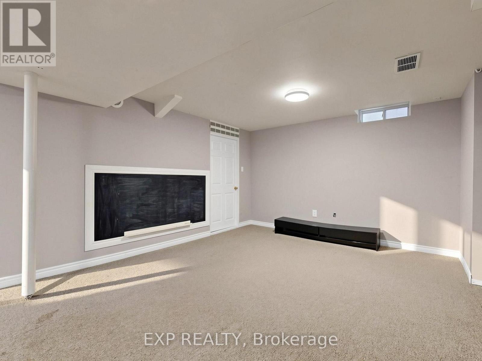 49 Harbourtown Crescent Property Photo 39