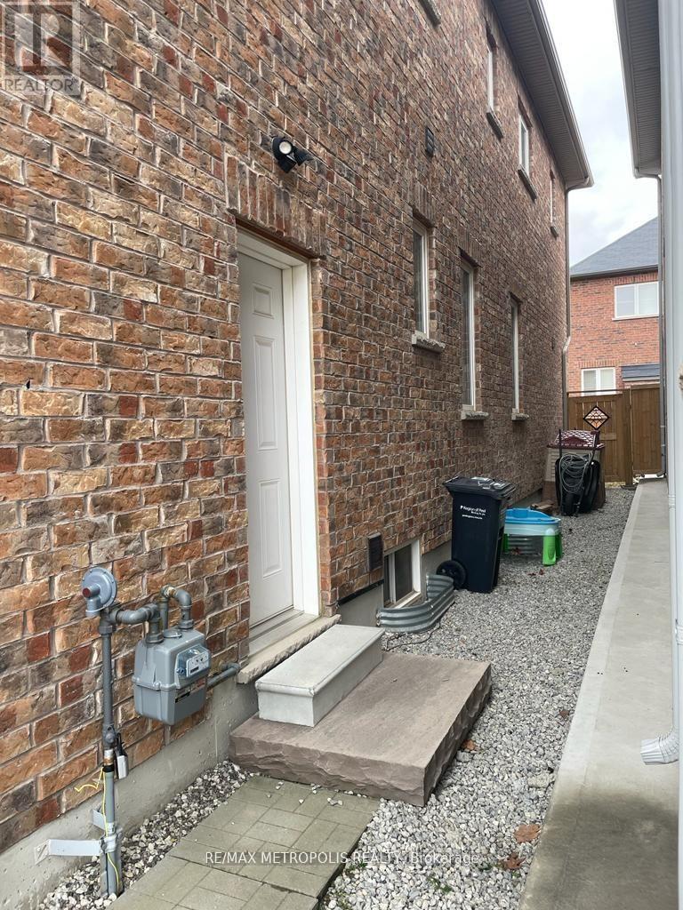 Bsmt - 472 Brisdale Drive Property Photo 3