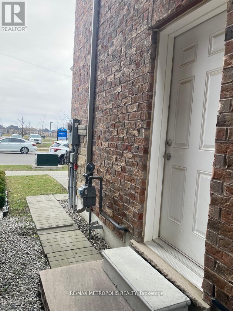 Bsmt - 472 Brisdale Drive Property Photo 4