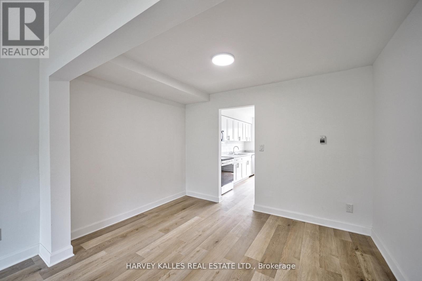 Th602 - 2012 Sheppard Avenue W Property Photo 15