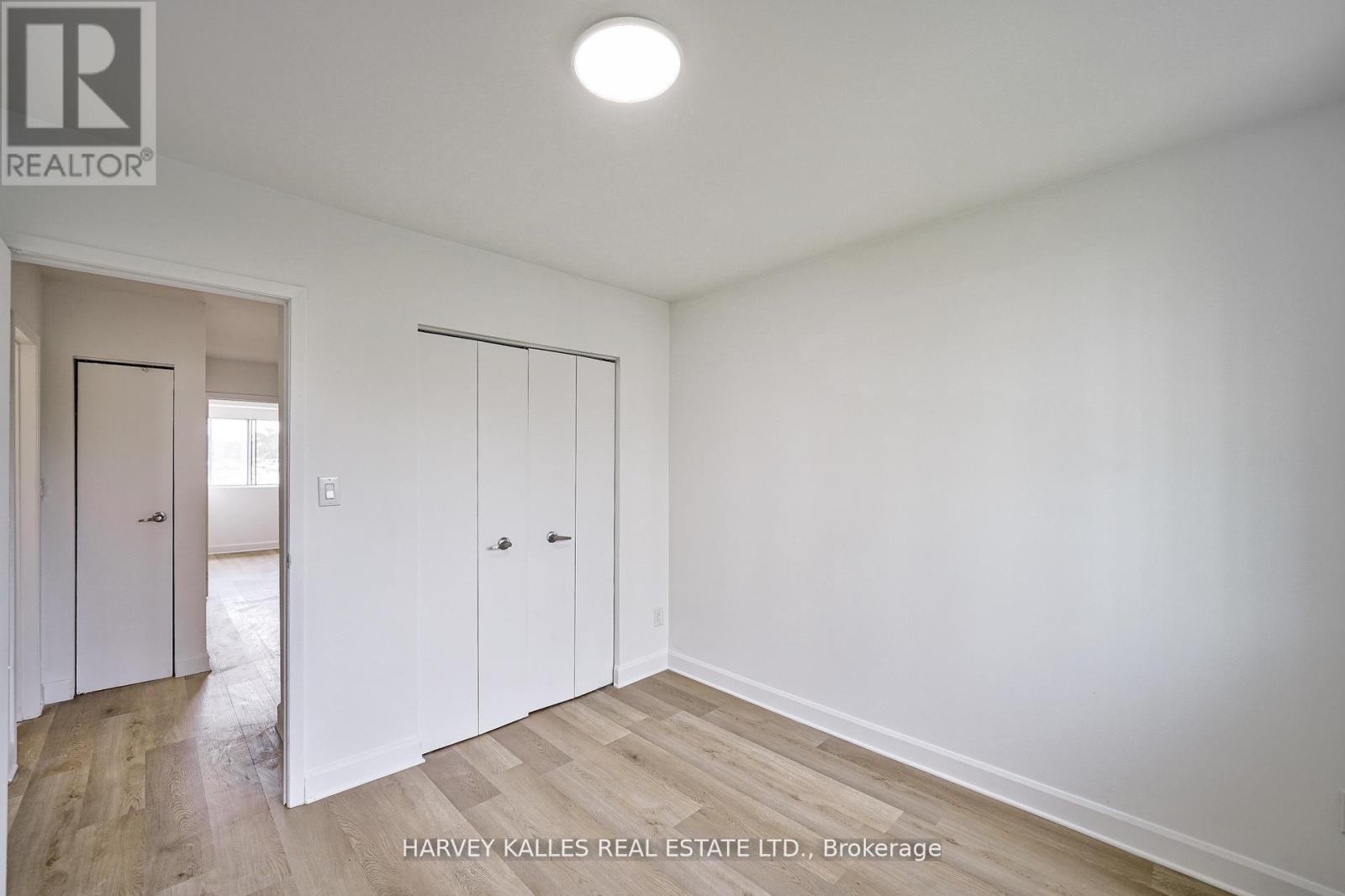 Th602 - 2012 Sheppard Avenue W Property Photo 26