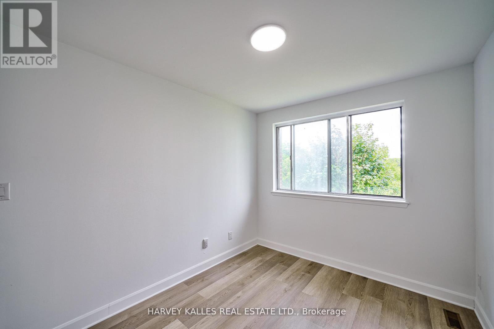 Th602 - 2012 Sheppard Avenue W Property Photo 29