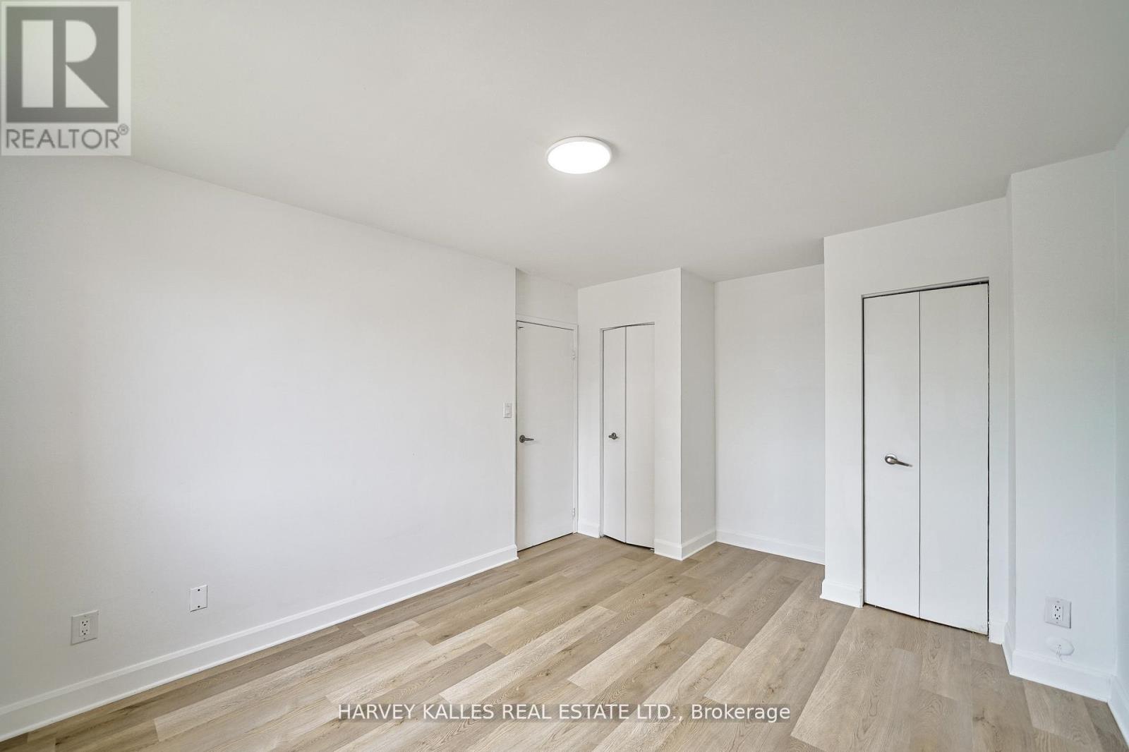 Th602 - 2012 Sheppard Avenue W Property Photo 33