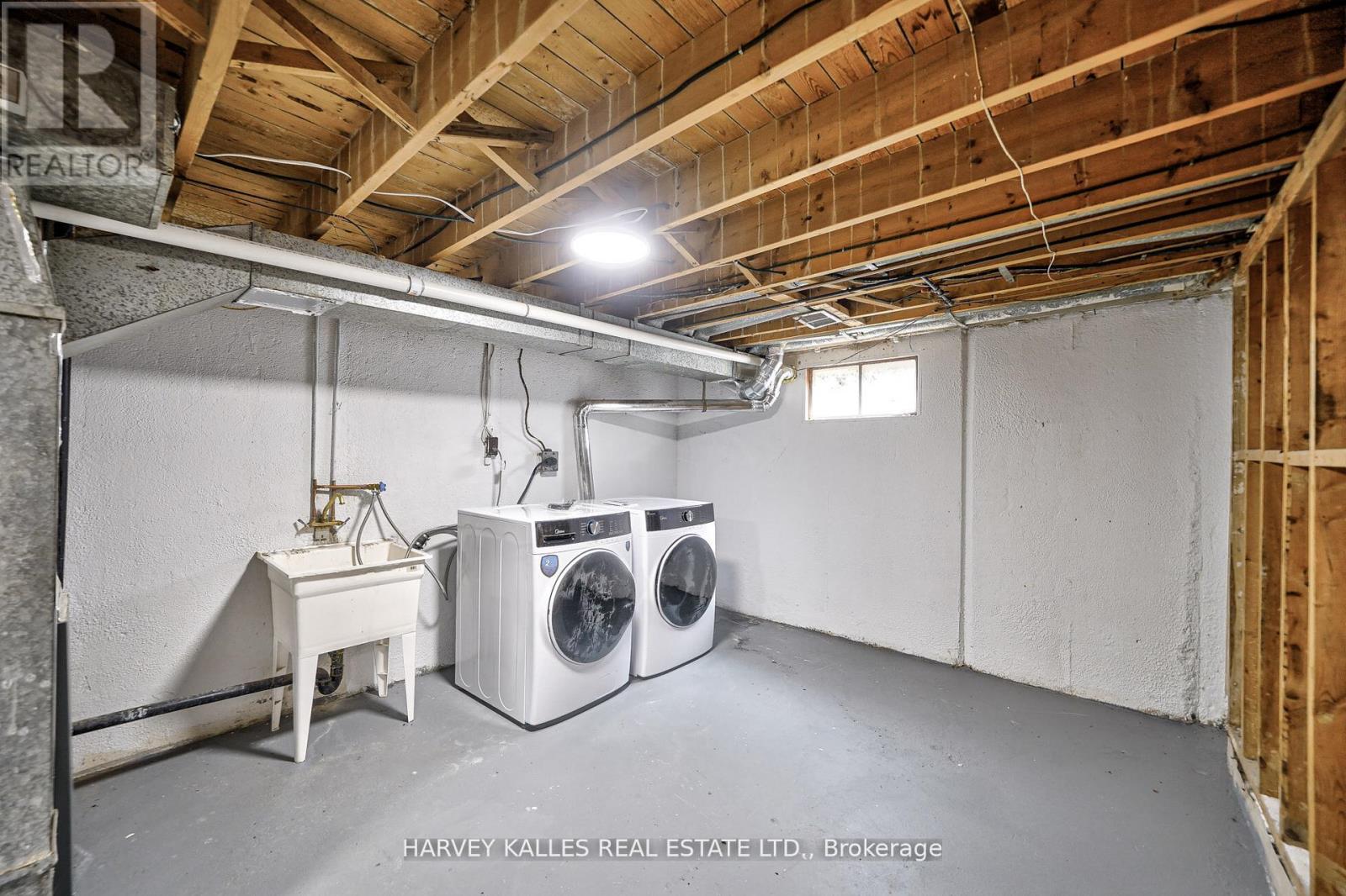 Th602 - 2012 Sheppard Avenue W Property Photo 40