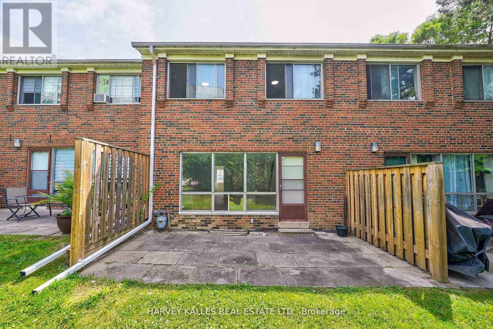 Th602 - 2012 Sheppard Avenue W Property Photo 48