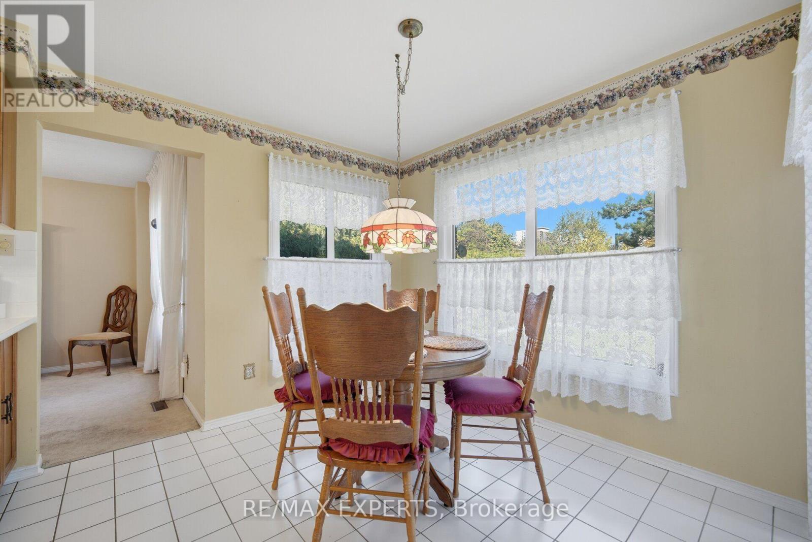 70 Peelton Heights Property Photo 16