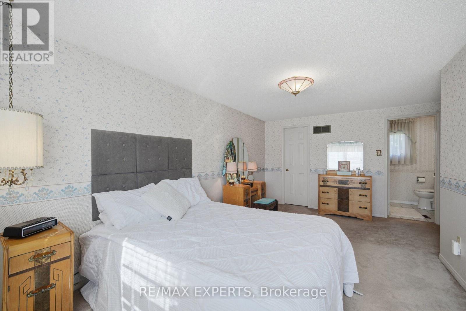 70 Peelton Heights Property Photo 32