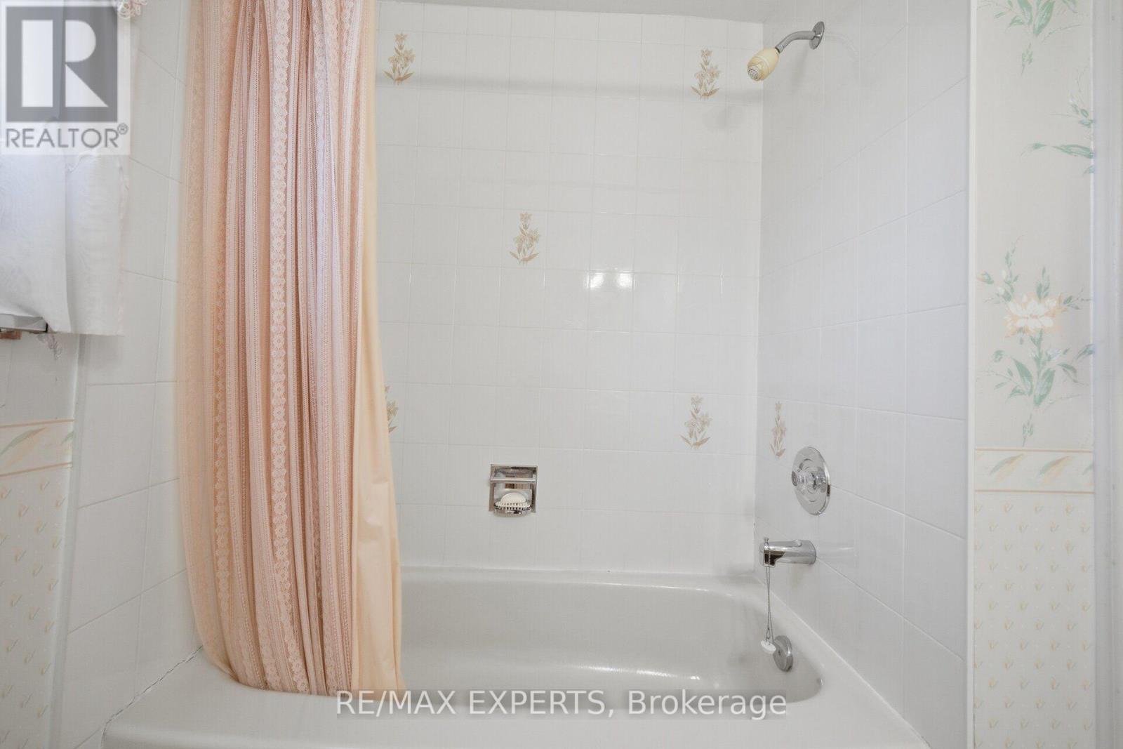 70 Peelton Heights Property Photo 41