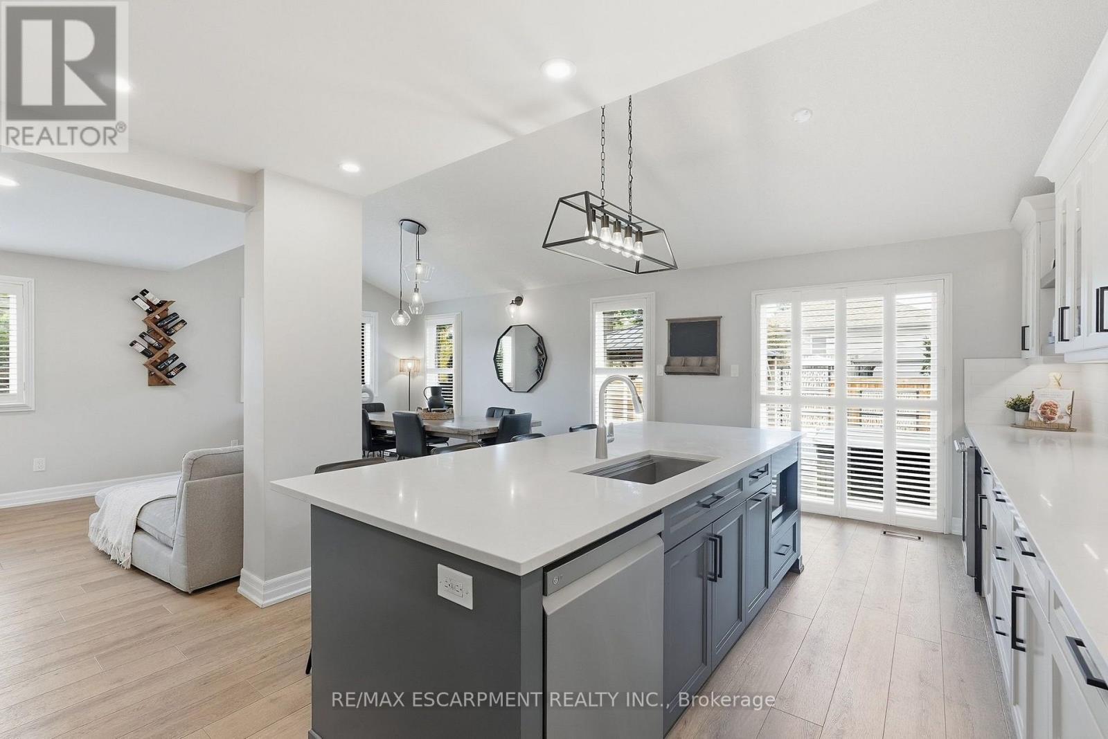 4109 Forest Run Avenue Property Photo 17