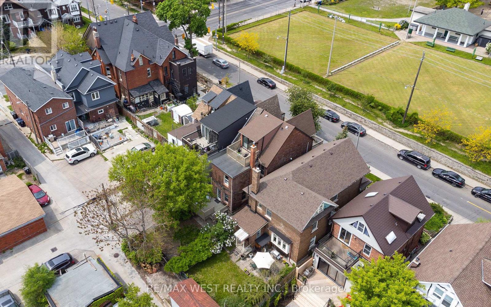 151 Humberside Avenue Property Photo 22