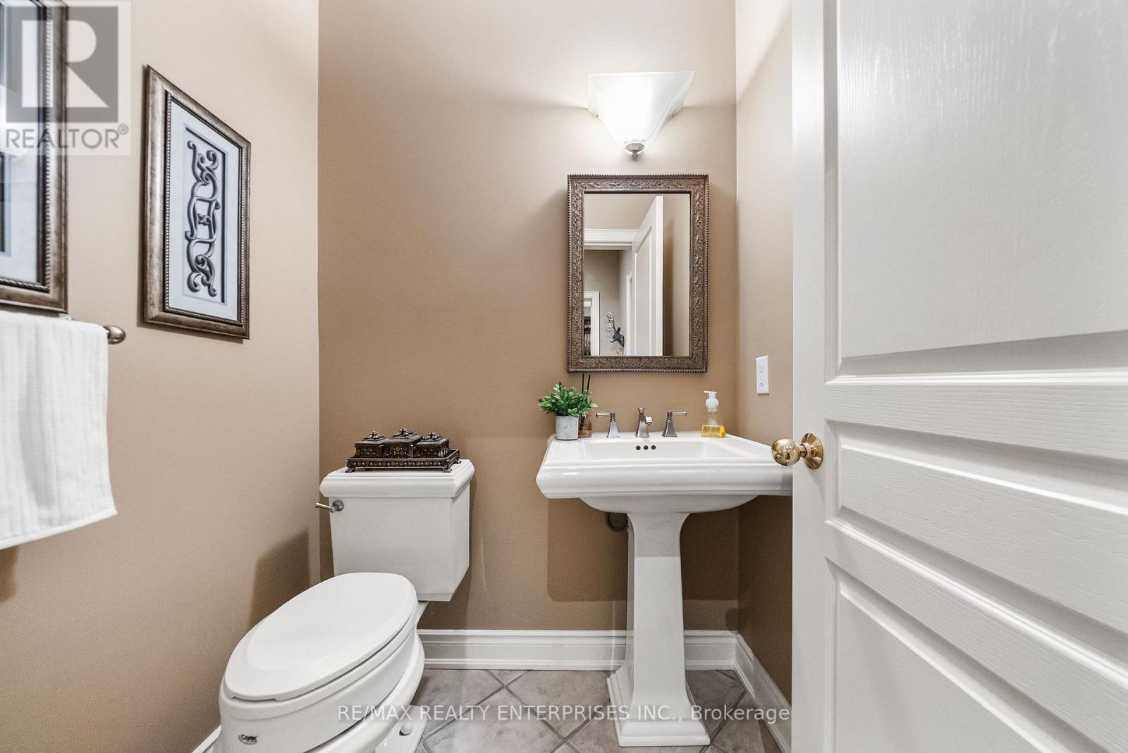 535 Canyon Street Property Photo 28