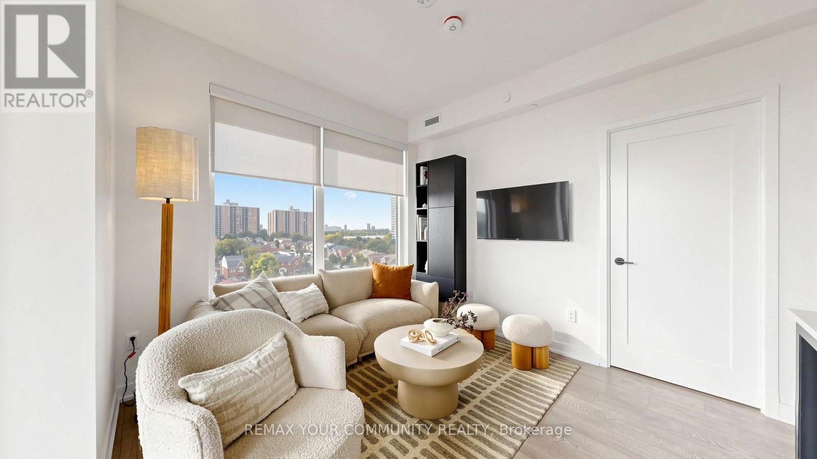 3605 - 209 Steeles Avenue W Property Photo 4