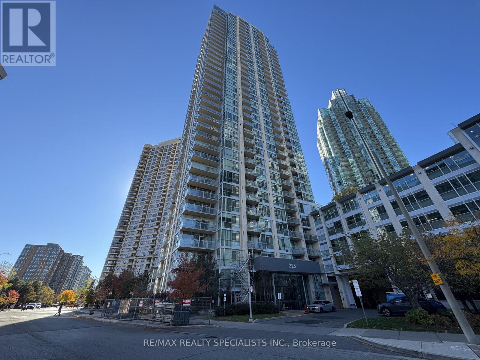 2302 - 225 Webb Drive Property Photo