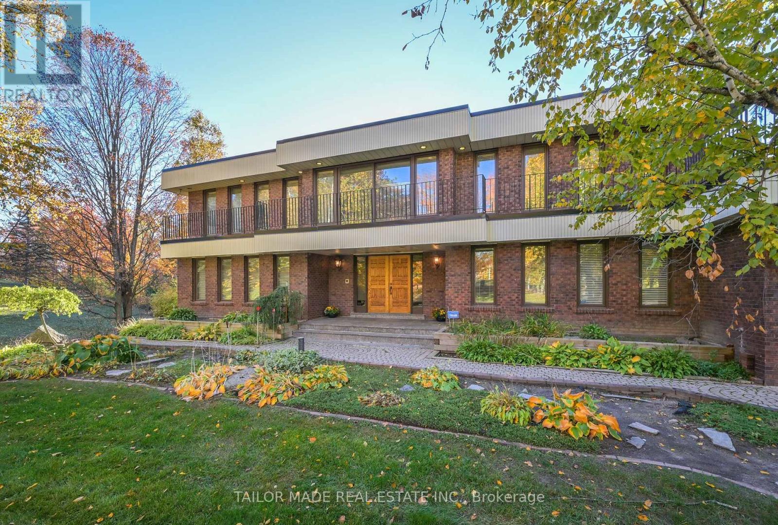 40 Walton Drive Property Photo 4