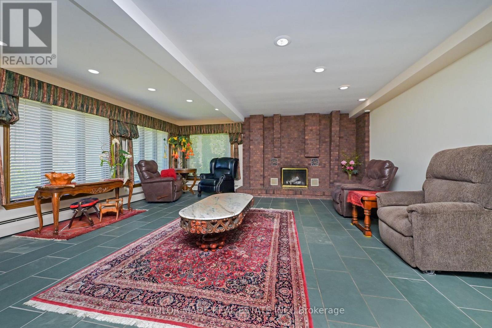 40 Walton Drive Property Photo 16