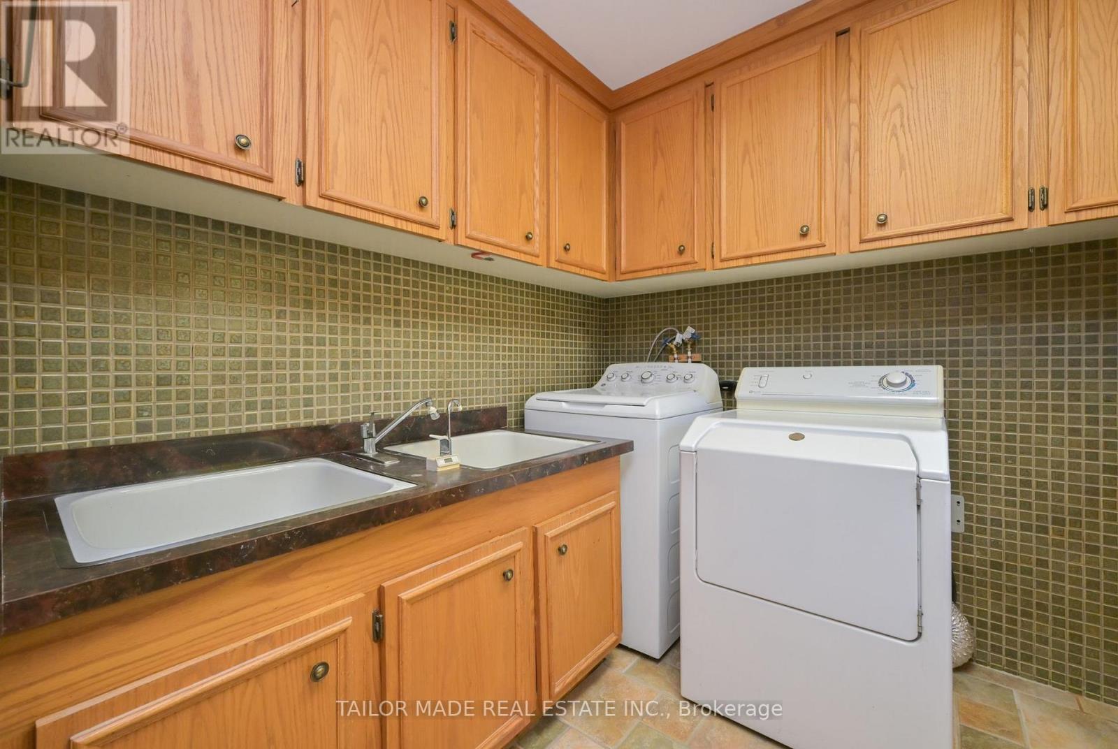 40 Walton Drive Property Photo 19
