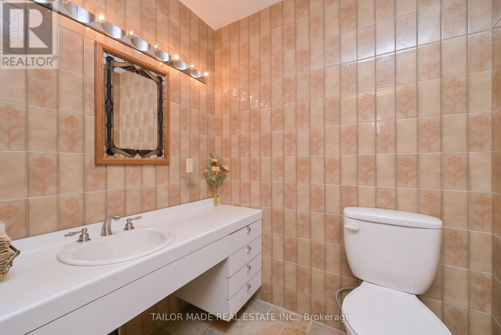 40 Walton Drive Property Photo 20