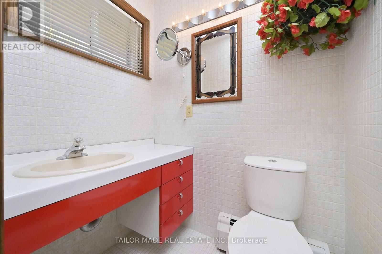 40 Walton Drive Property Photo 31