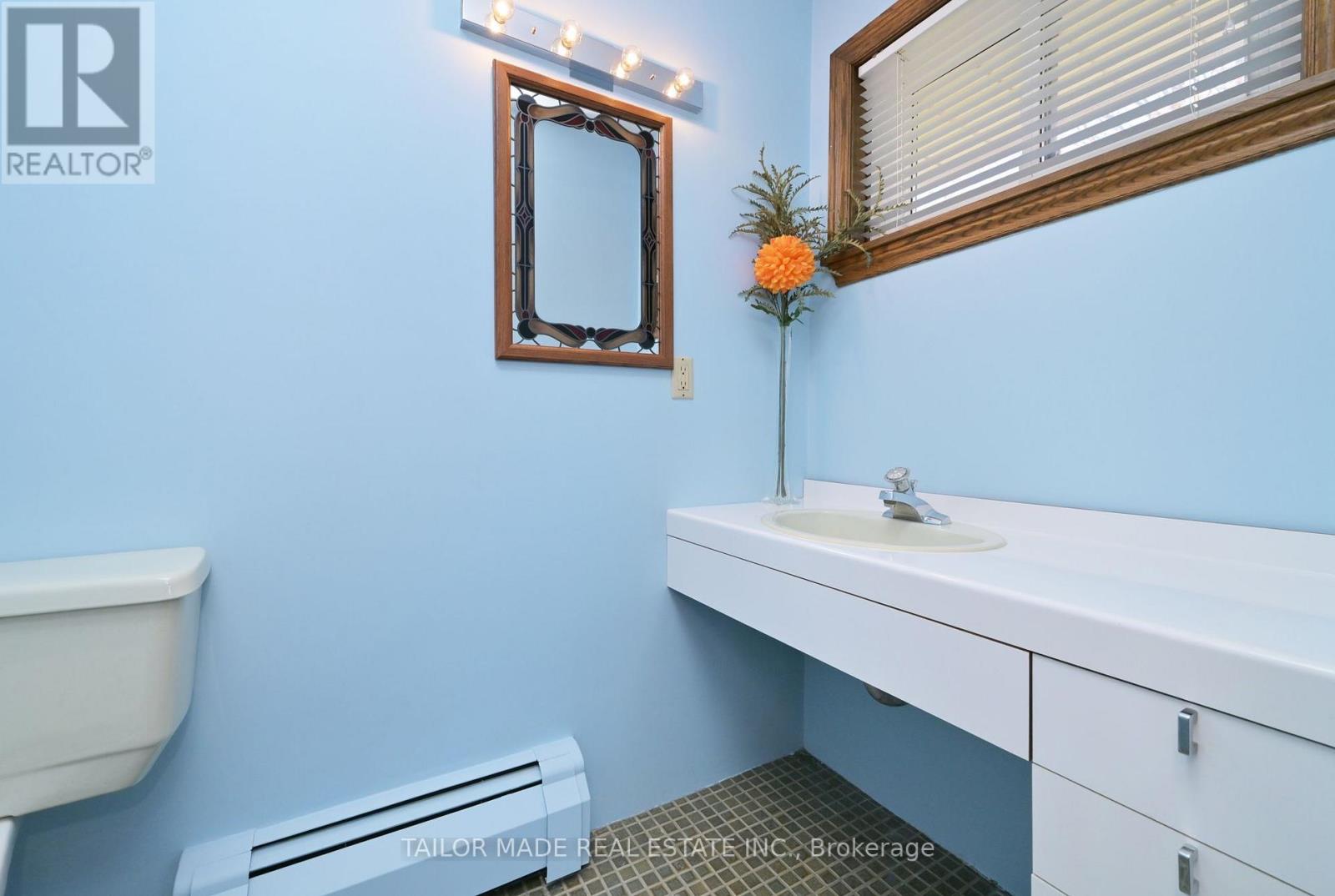 40 Walton Drive Property Photo 34