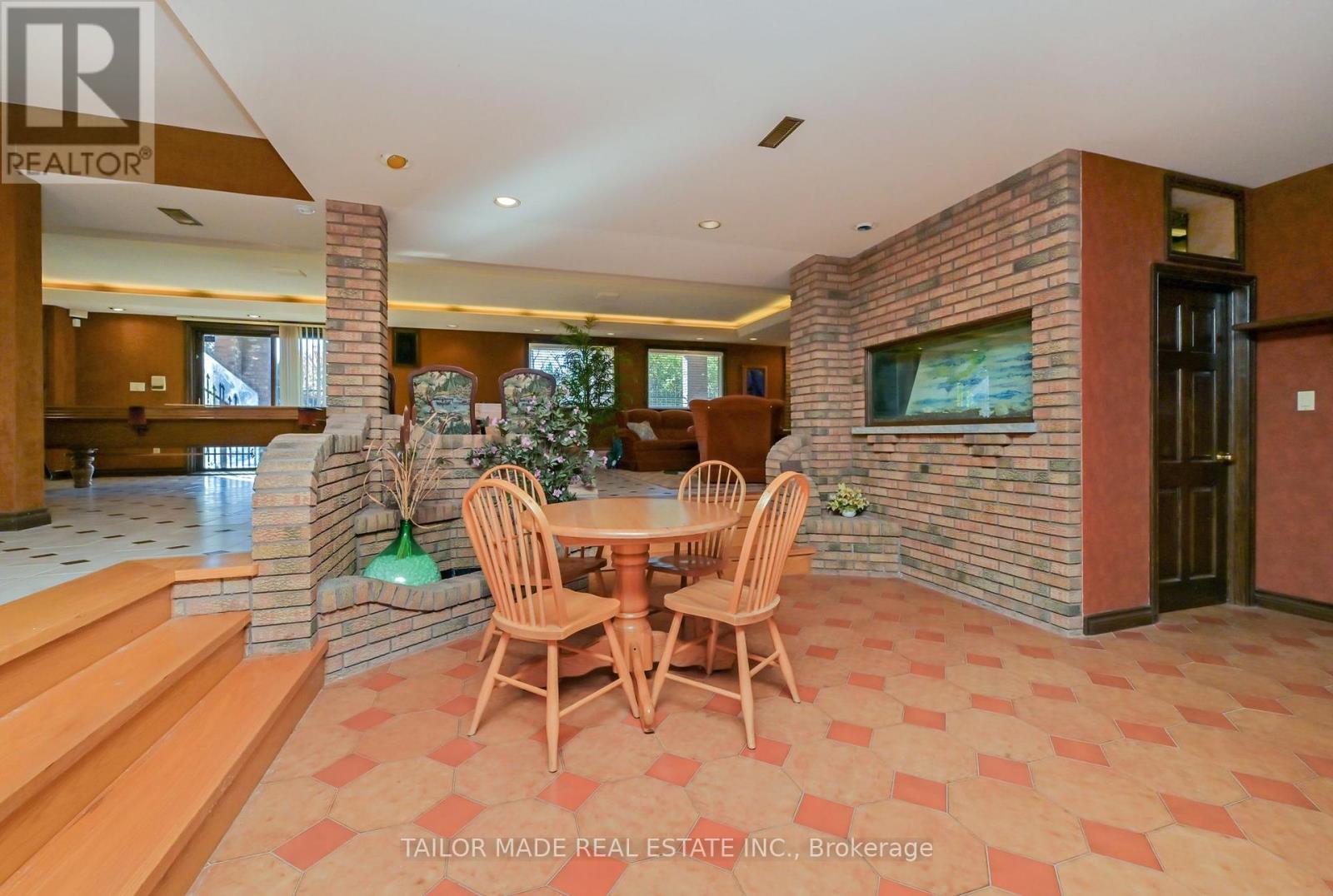 40 Walton Drive Property Photo 38