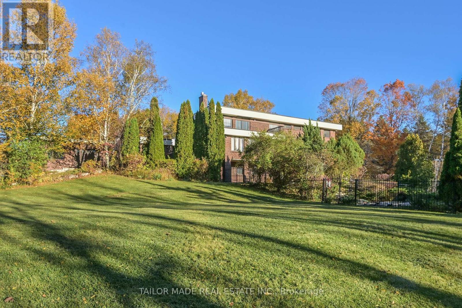 40 Walton Drive Property Photo 44