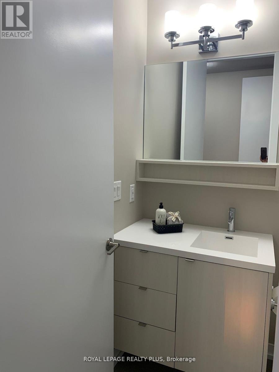 403 - 457 Plains Road E Property Photo 14