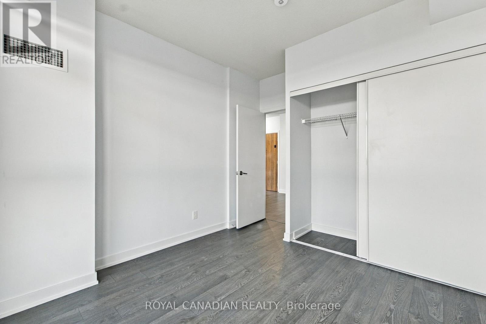 2801 - 251 Manitoba Street Property Photo 7