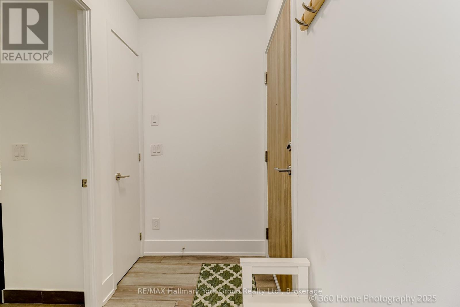 534 - 3100 Keele Street Property Photo 4
