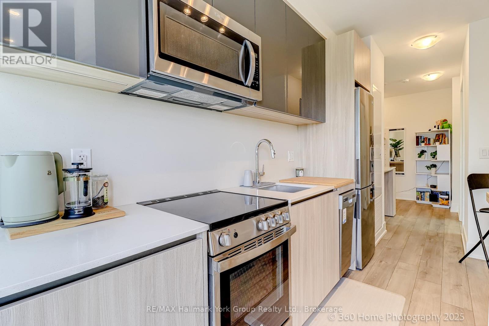 534 - 3100 Keele Street Property Photo 7