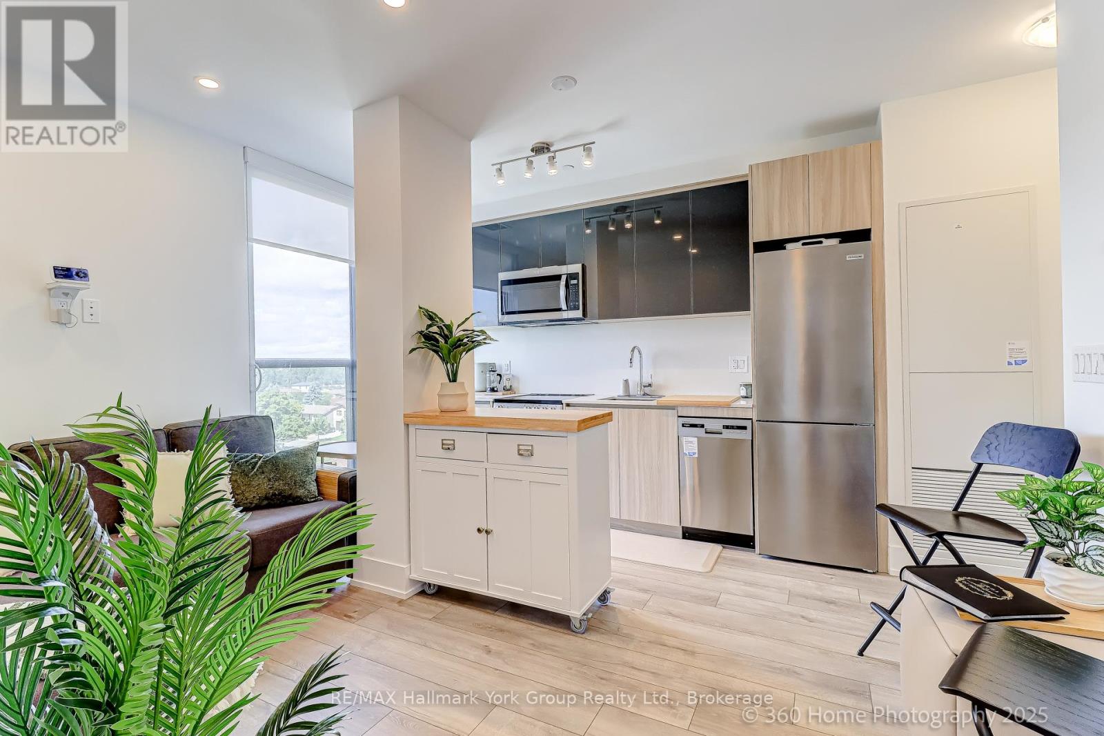 534 - 3100 Keele Street Property Photo 13