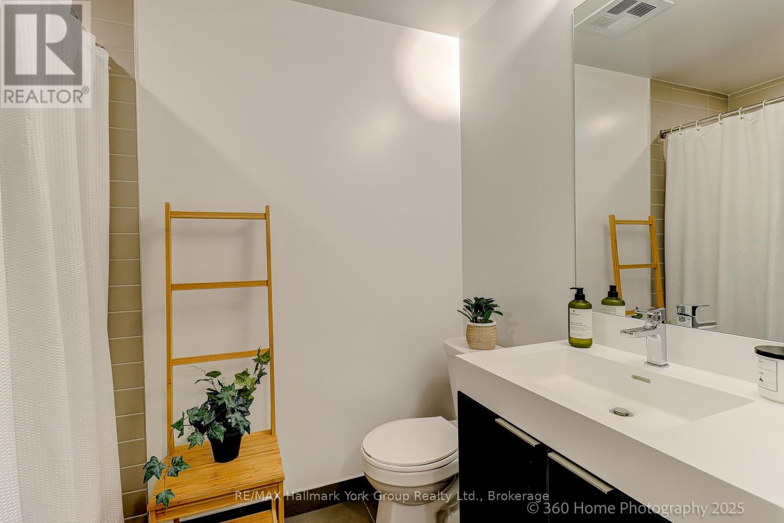 534 - 3100 Keele Street Property Photo 19