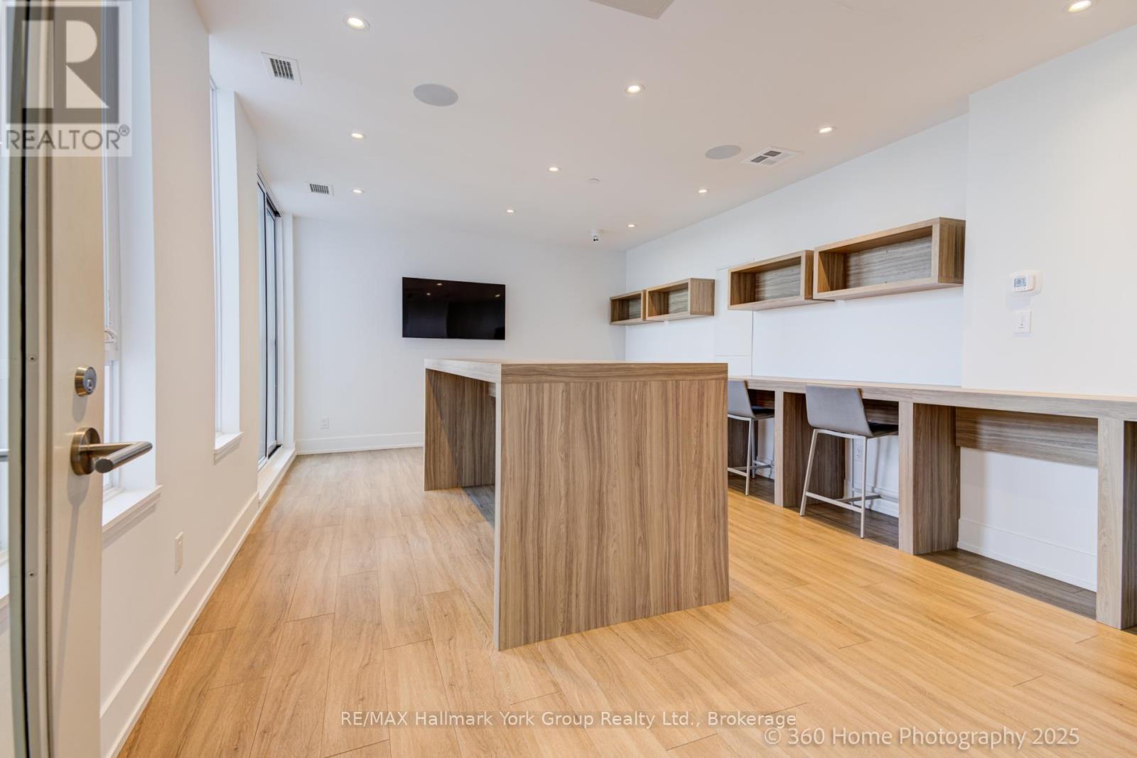 534 - 3100 Keele Street Property Photo 30