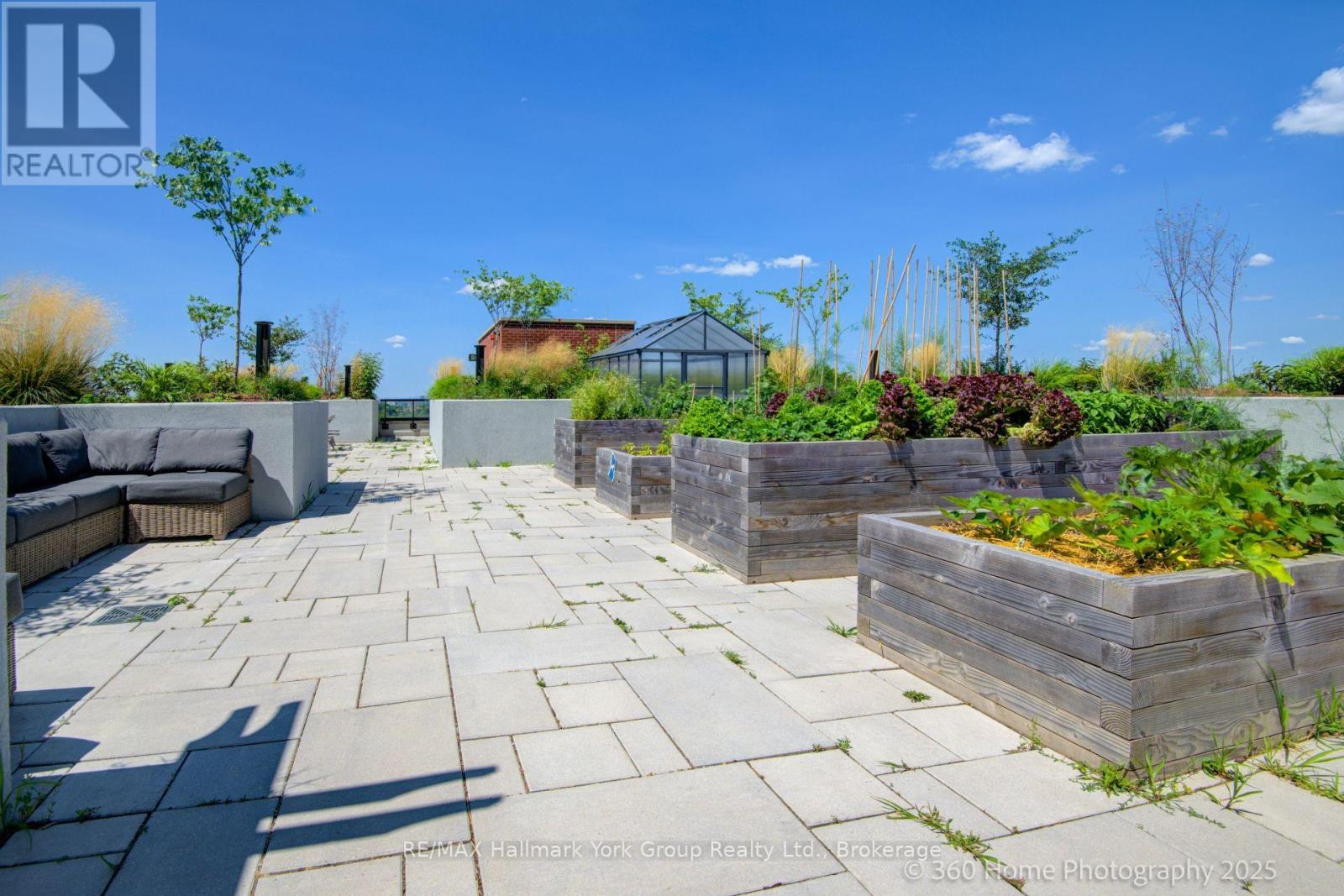 534 - 3100 Keele Street Property Photo 43