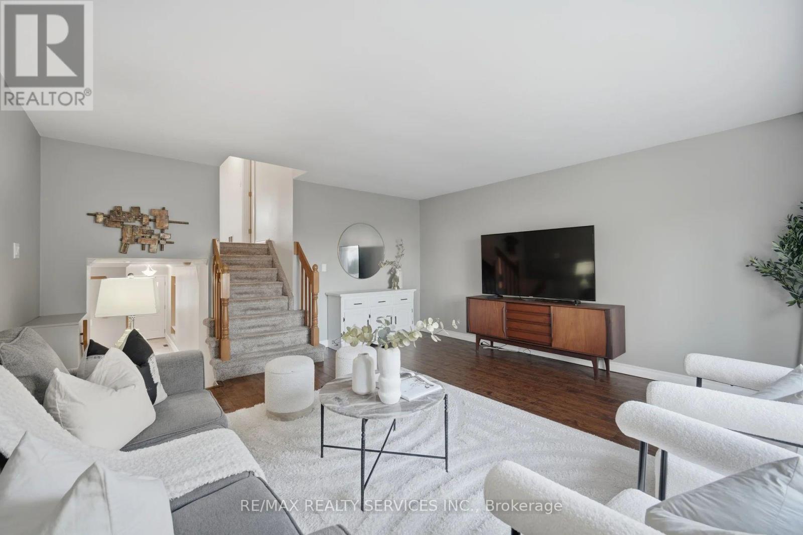 47 Lindridge Avenue Property Photo 15