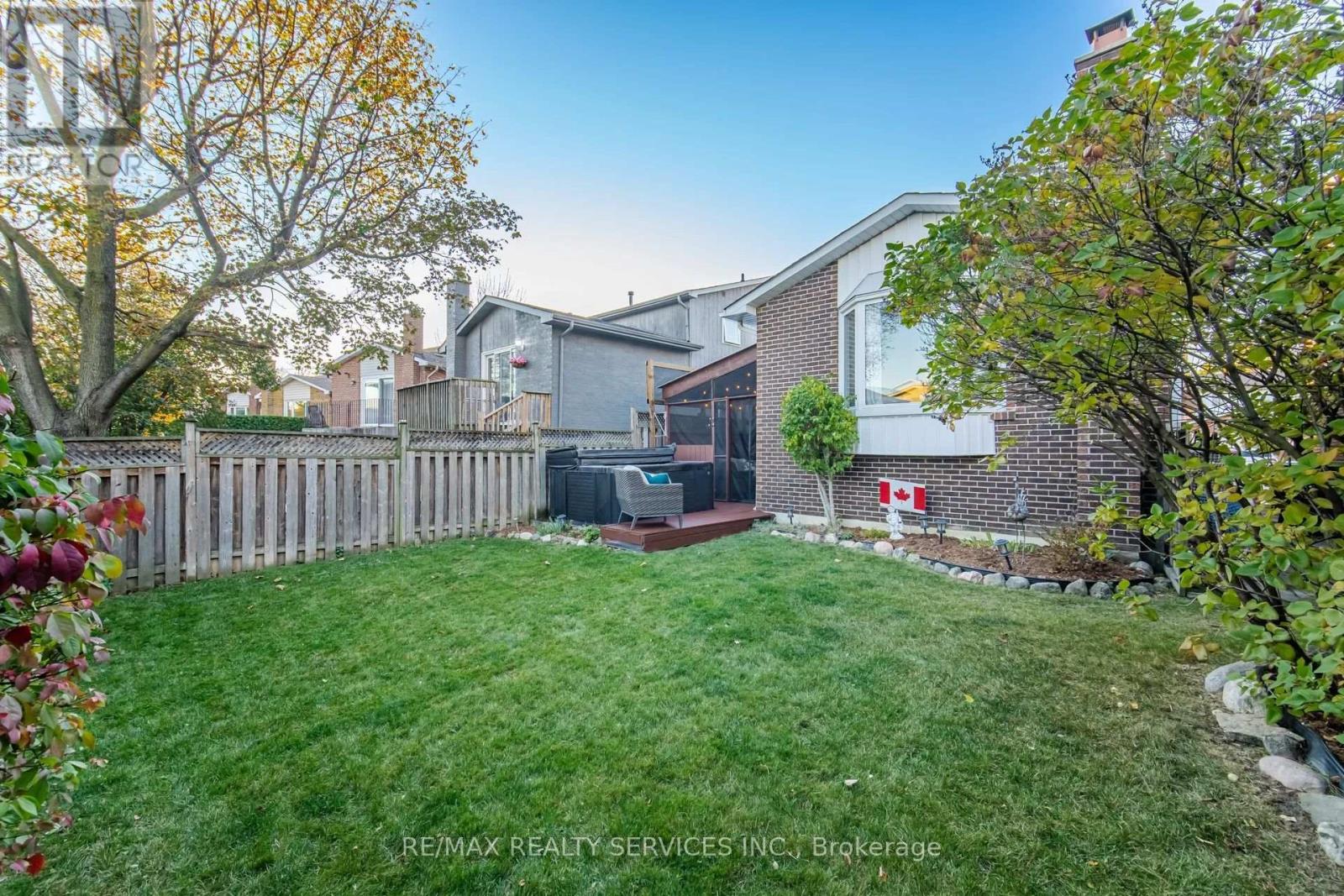 47 Lindridge Avenue Property Photo 35
