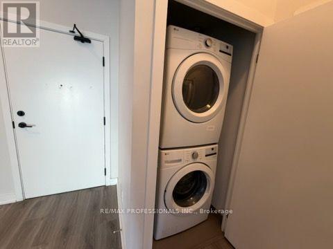 415 - 4130 Parkside Village Drive Property Photo 9