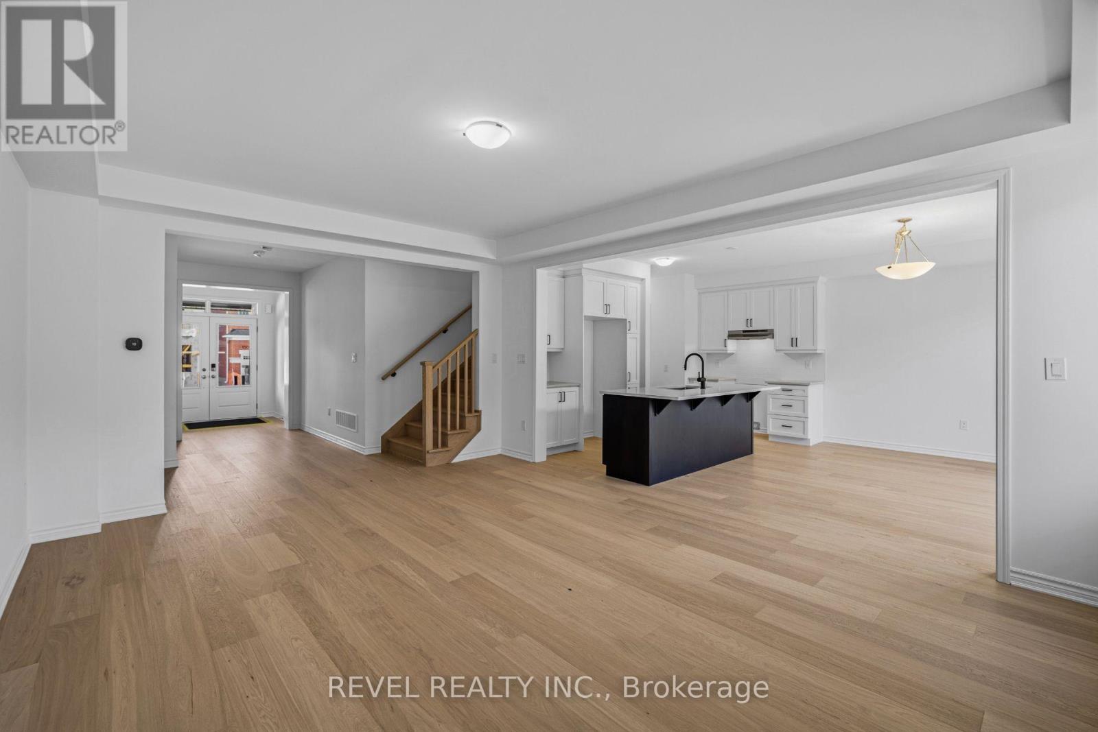 1509 Zilio Terrace Property Photo 3