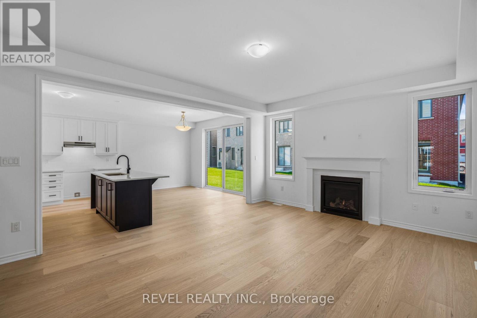 1509 Zilio Terrace Property Photo 6