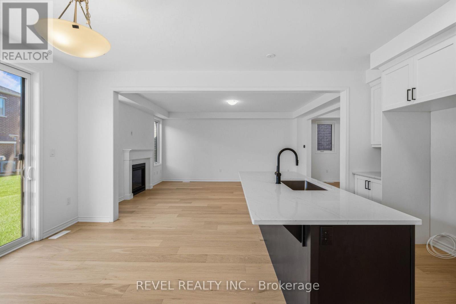1509 Zilio Terrace Property Photo 12