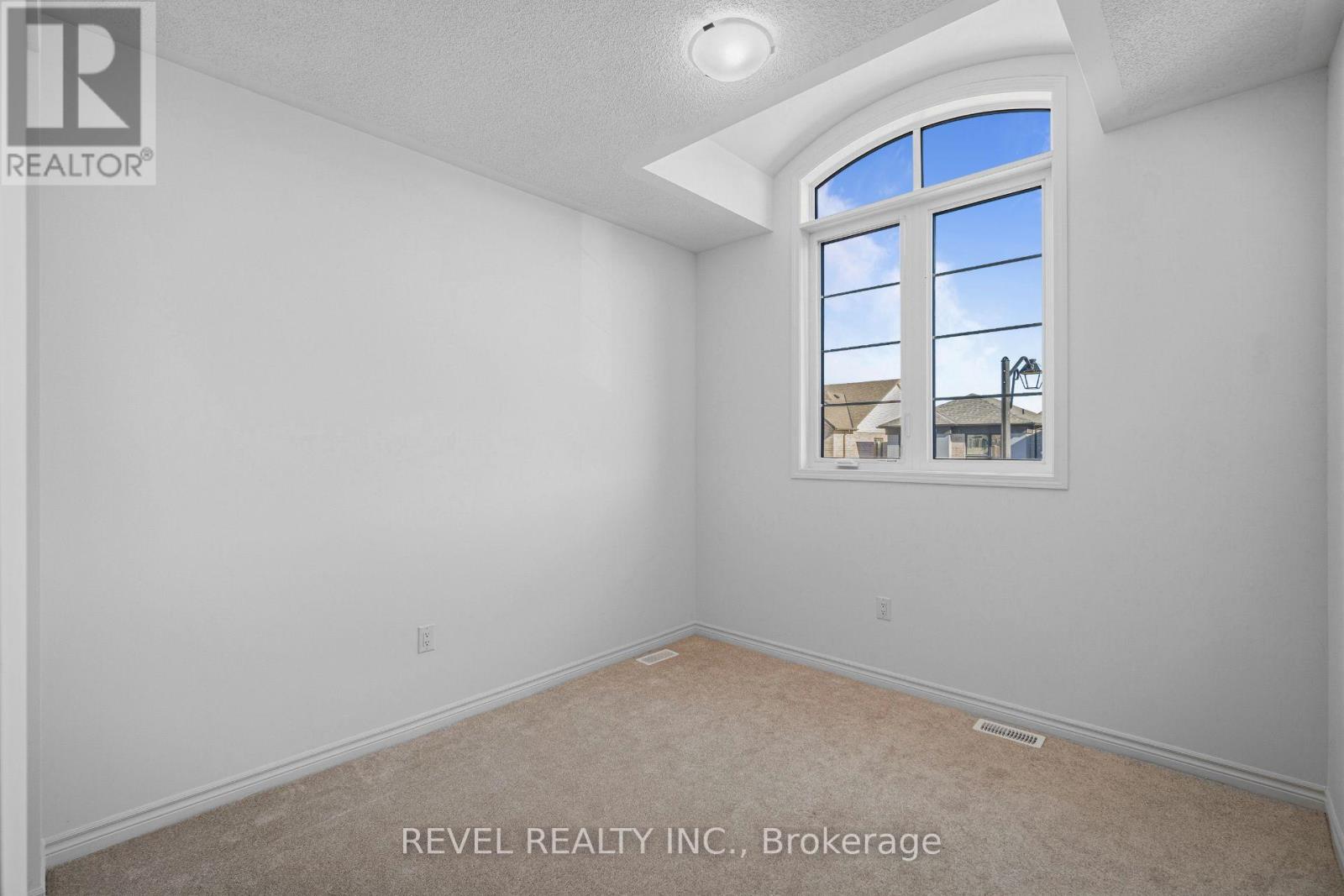 1509 Zilio Terrace Property Photo 32