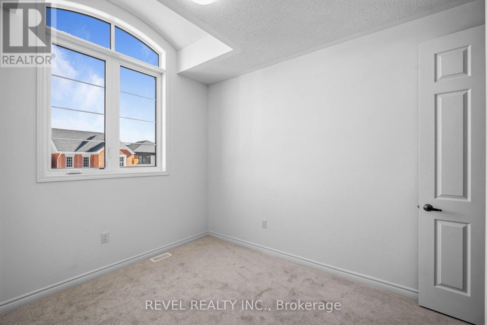 1509 Zilio Terrace Property Photo 35
